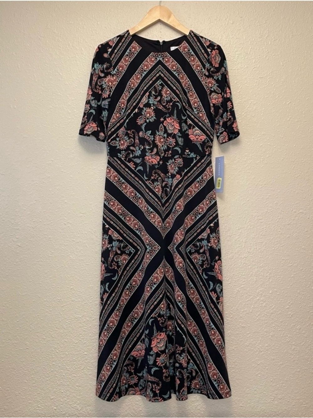 London Times NWT Women’s Black Floral Midi Elbow Sleeves Back Zipper Dress 6 - Picture 8 of 9